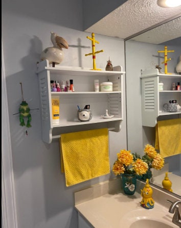 2-Tier Bathroom Wall Cabinet, Storage Rack with Towel Bar Holder, Cabinet with 2 Open Shelves