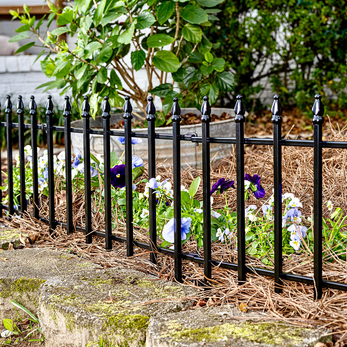 Black Powder Coated Steel Garden Border