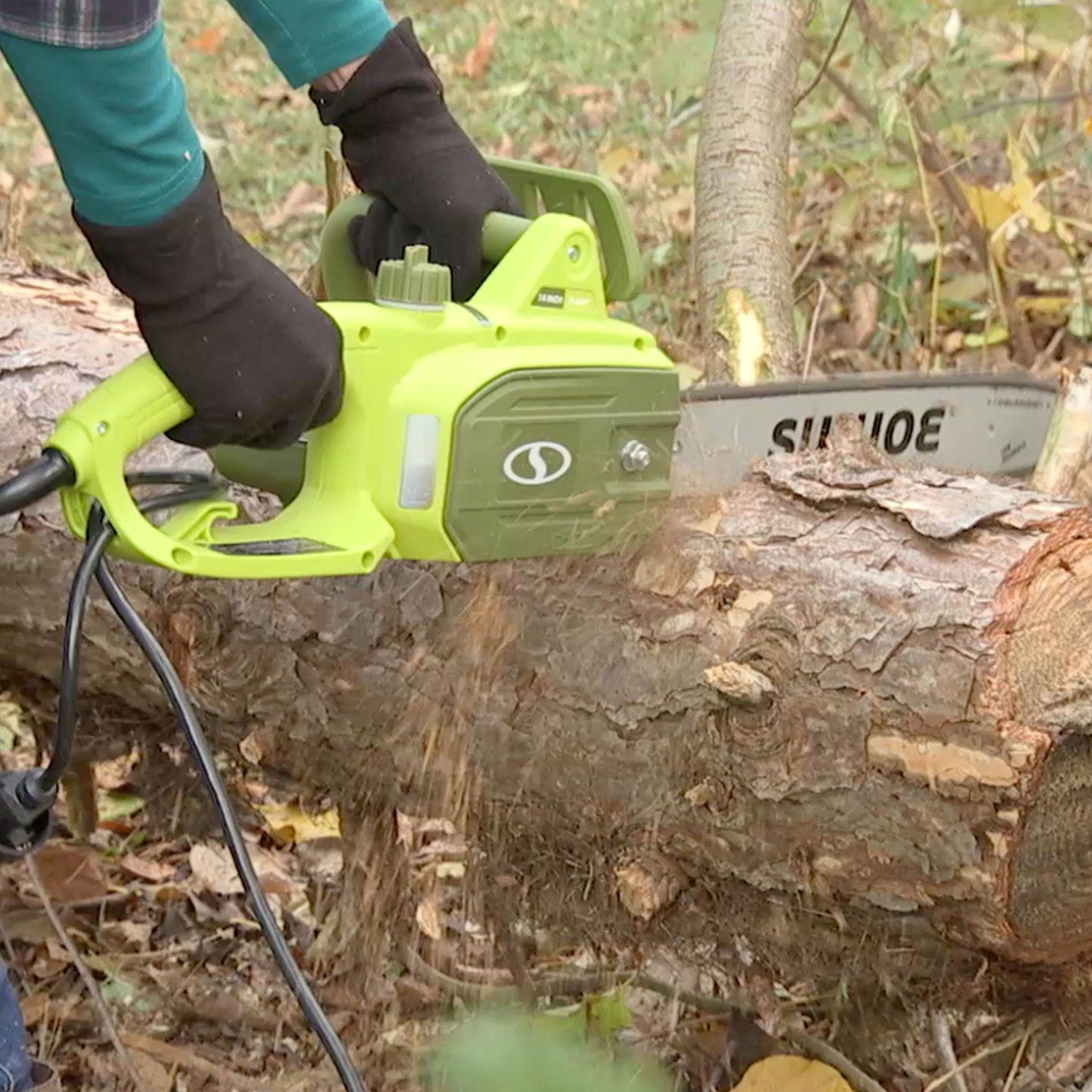 Electric Handheld Chainsaw , 14-Inch, 9-Amp , Low-Kickback