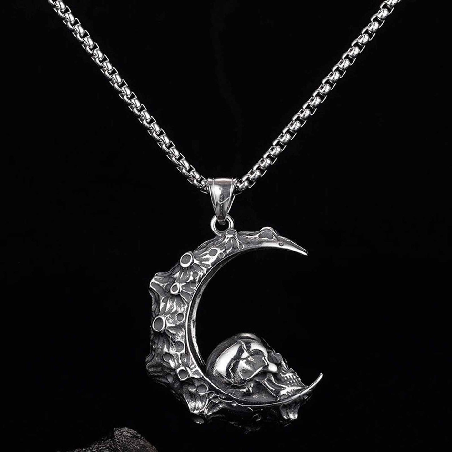 Punk Moon Skull Pendant Necklace for Men/Women