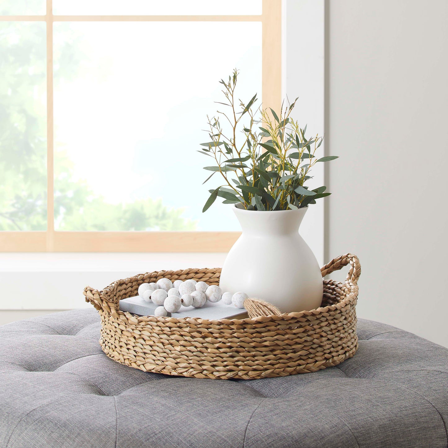 16" Round Natural Colored Water Hyacinth Woven Tray