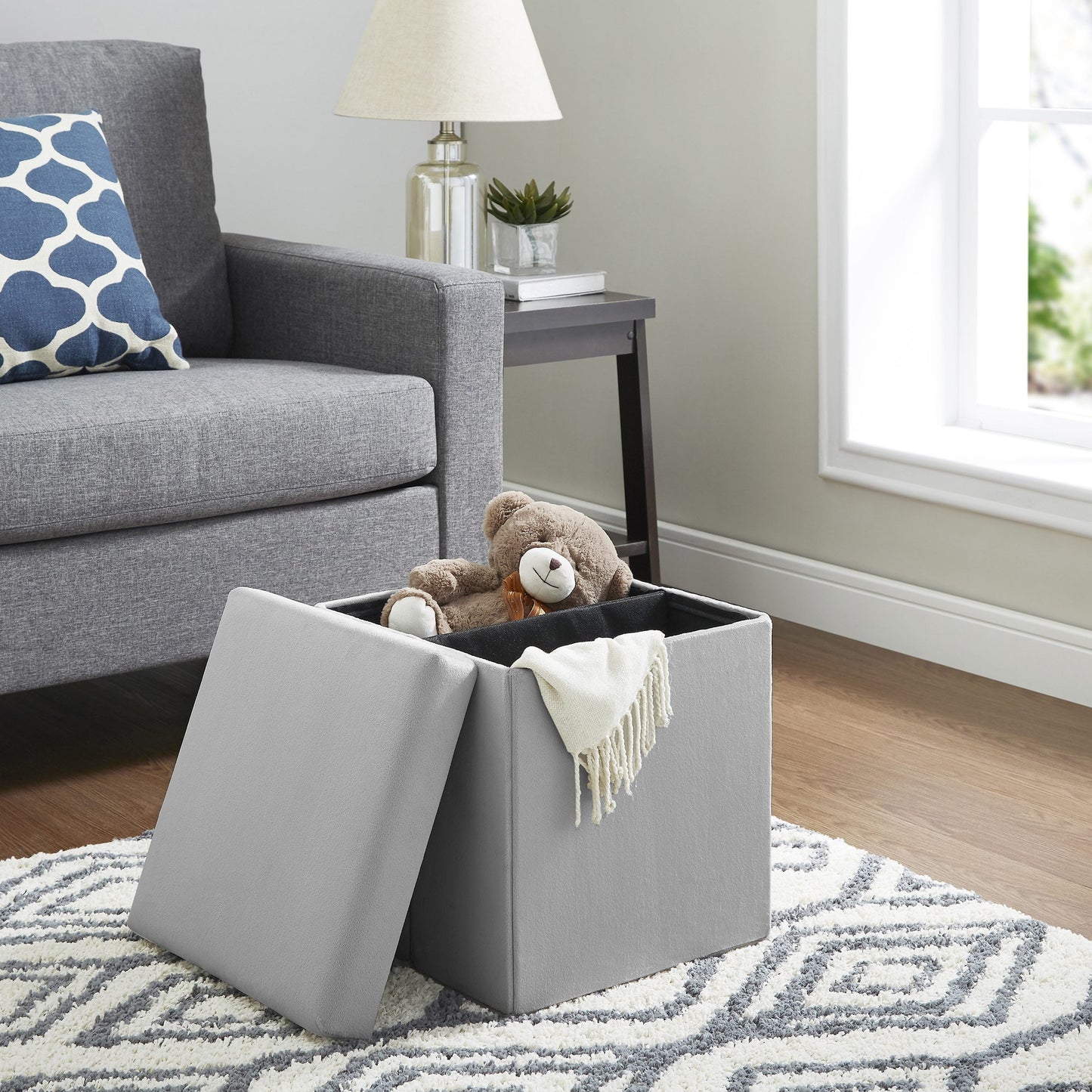 Ultra Collapsible Storage Ottoman