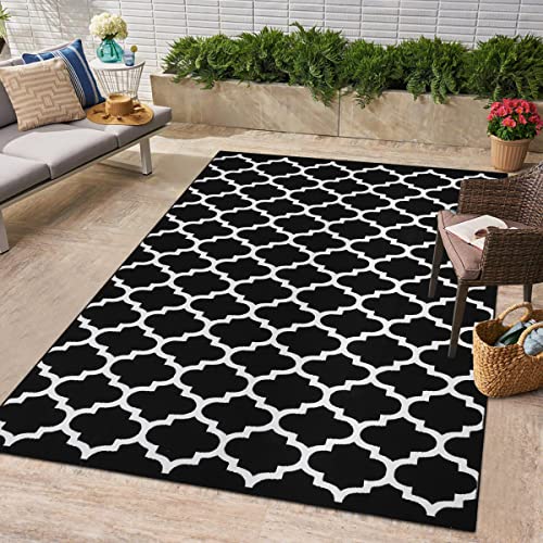 Black & White Outdoor Rug, Machine Washable, Reversible