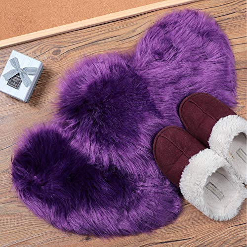 2 Pieces Fluffy Faux Sheepskin Area Rug Heart Shaped, 12 x 16 Inch