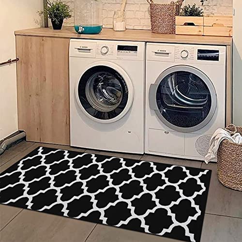 Black & White Outdoor Rug, Machine Washable, Reversible