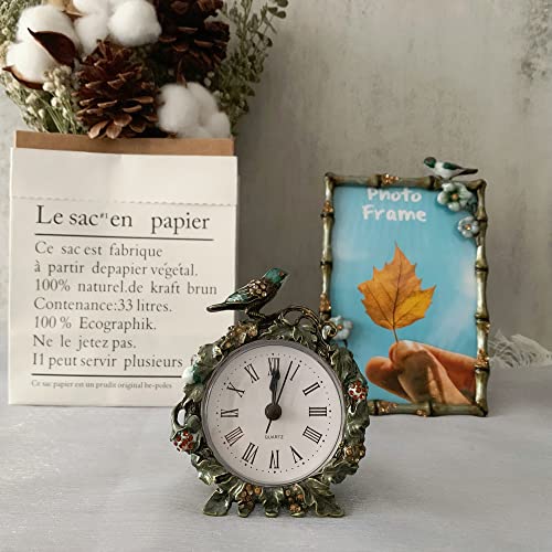 Decorative Mini Vintage Table Clock