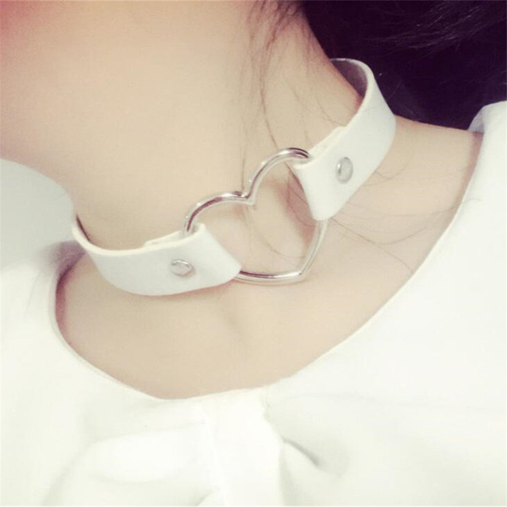 Leather Necklace for Women -Heart-shaped Collar