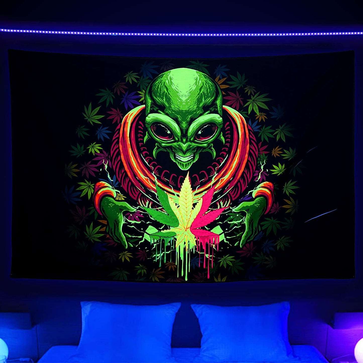 Black Light Cool Trippy Alien Tapestry Wall Decoration 60X40 inches