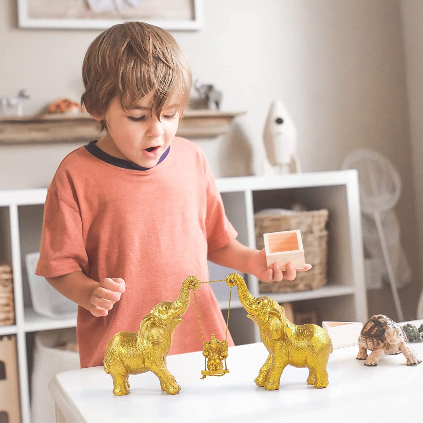 Elephant Statue. For Home Decoration (Gold)