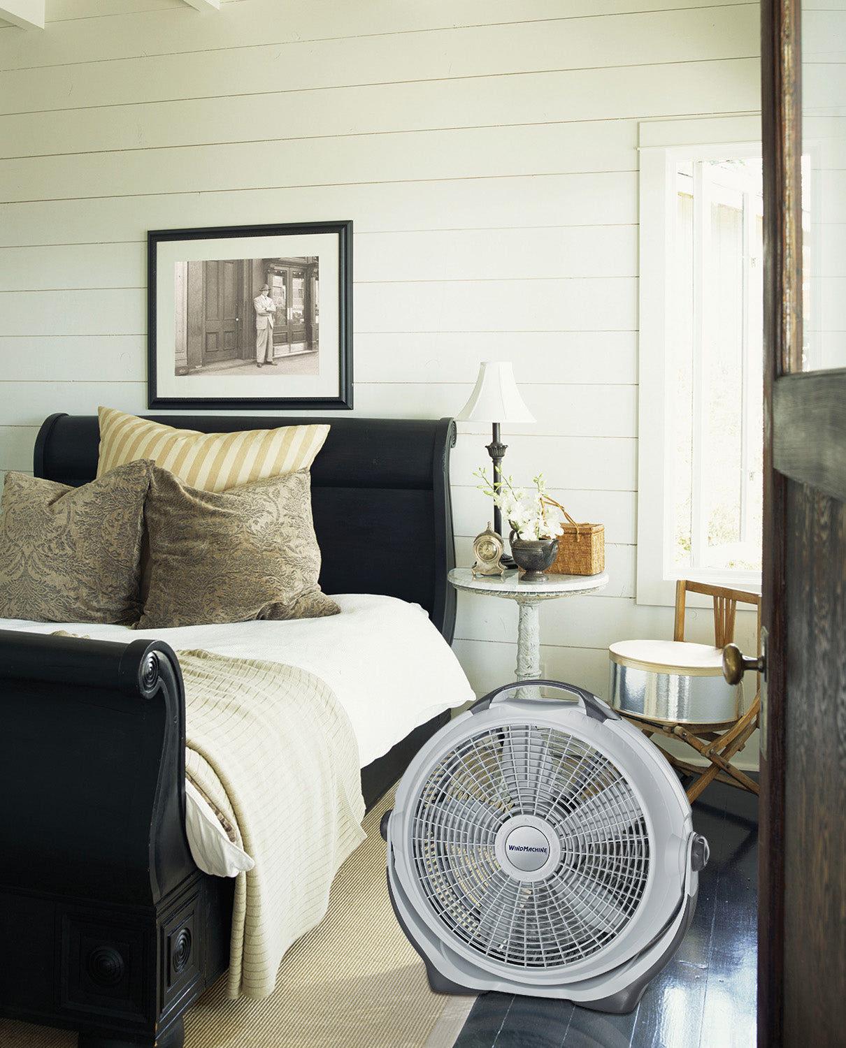 20" Air Circulator Wind Machine, 3-Speed Floor Fan w/ Pivoting Head