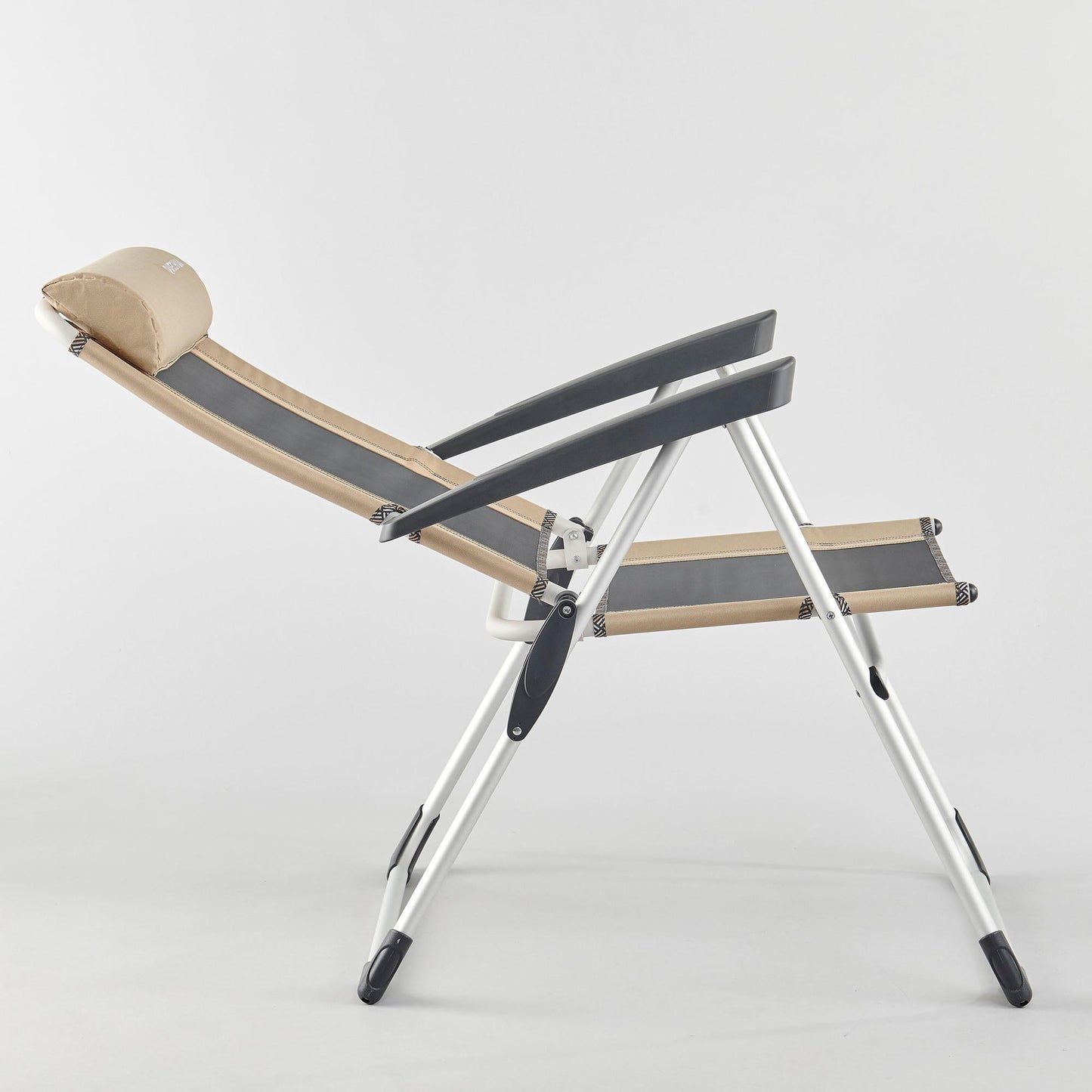 Reclinable Folding Camping Armchair