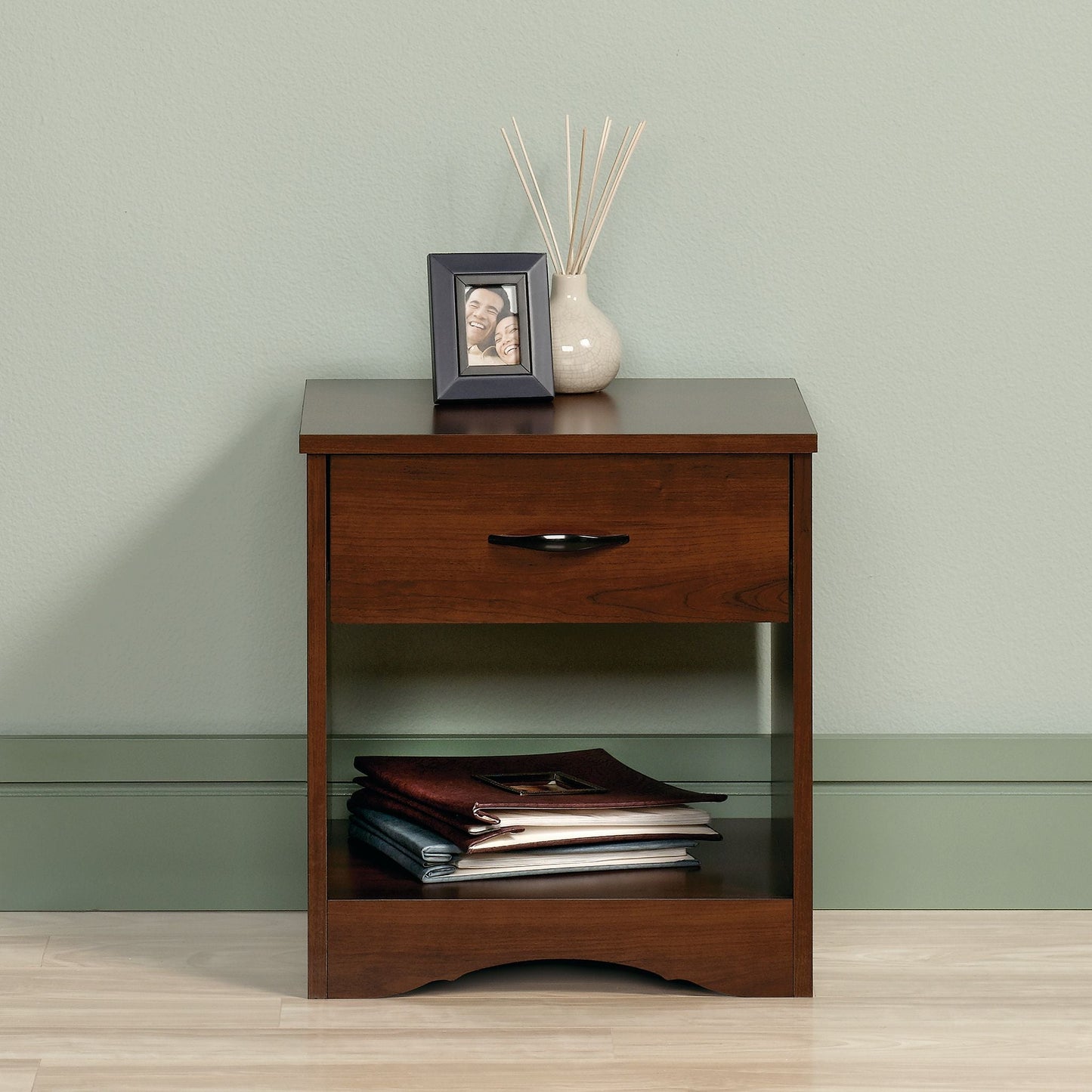 Modern 1-Drawer Nightstand