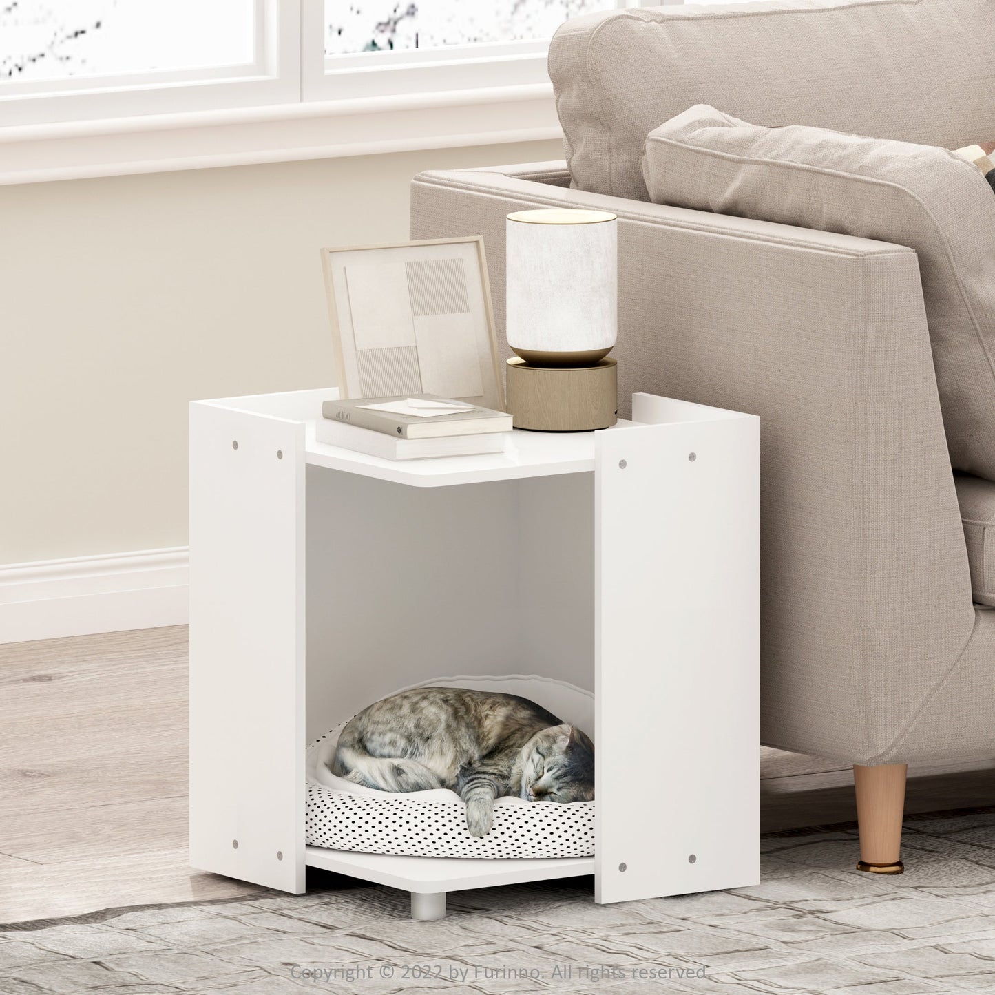 Enclosure Litter Box for Cats