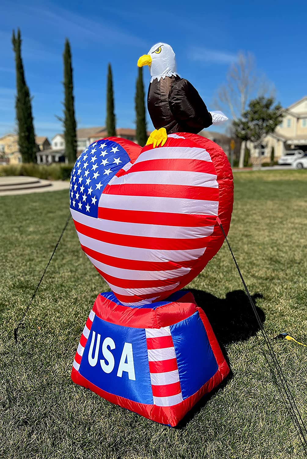 5 ft Tall Patriotic Independence Day 4th of July Inflatable Love Heart with American Flag and Bald Eagle w/ LEDs