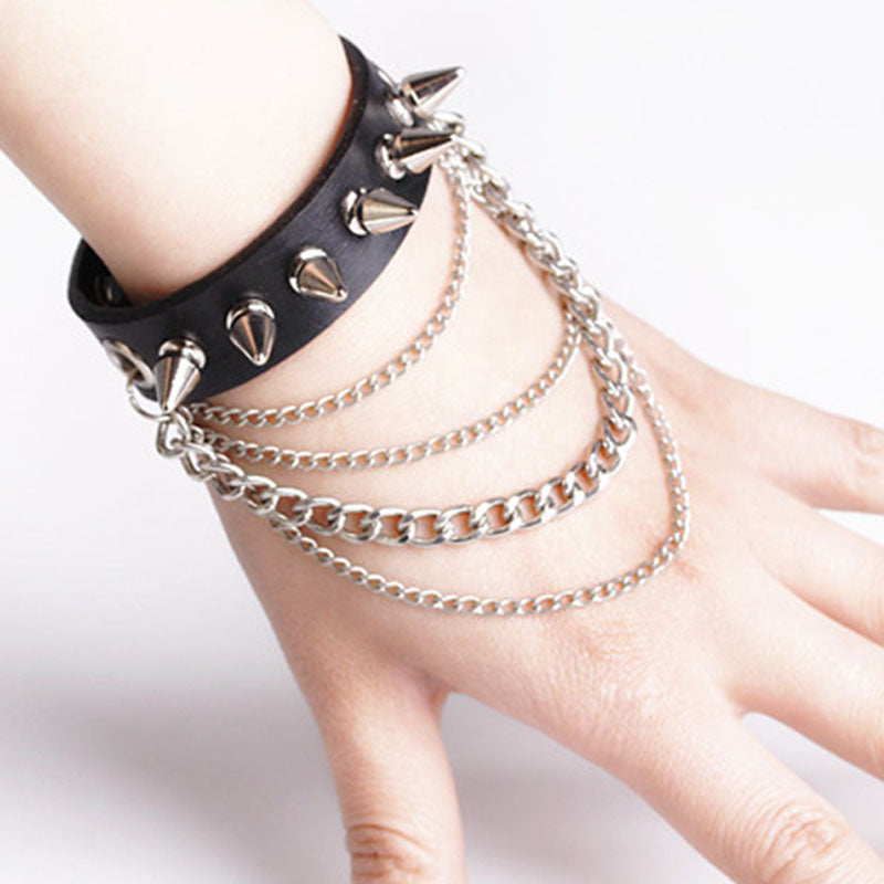 Spike Charm Bracelet Metal Rivet Wristbands for Men/Women