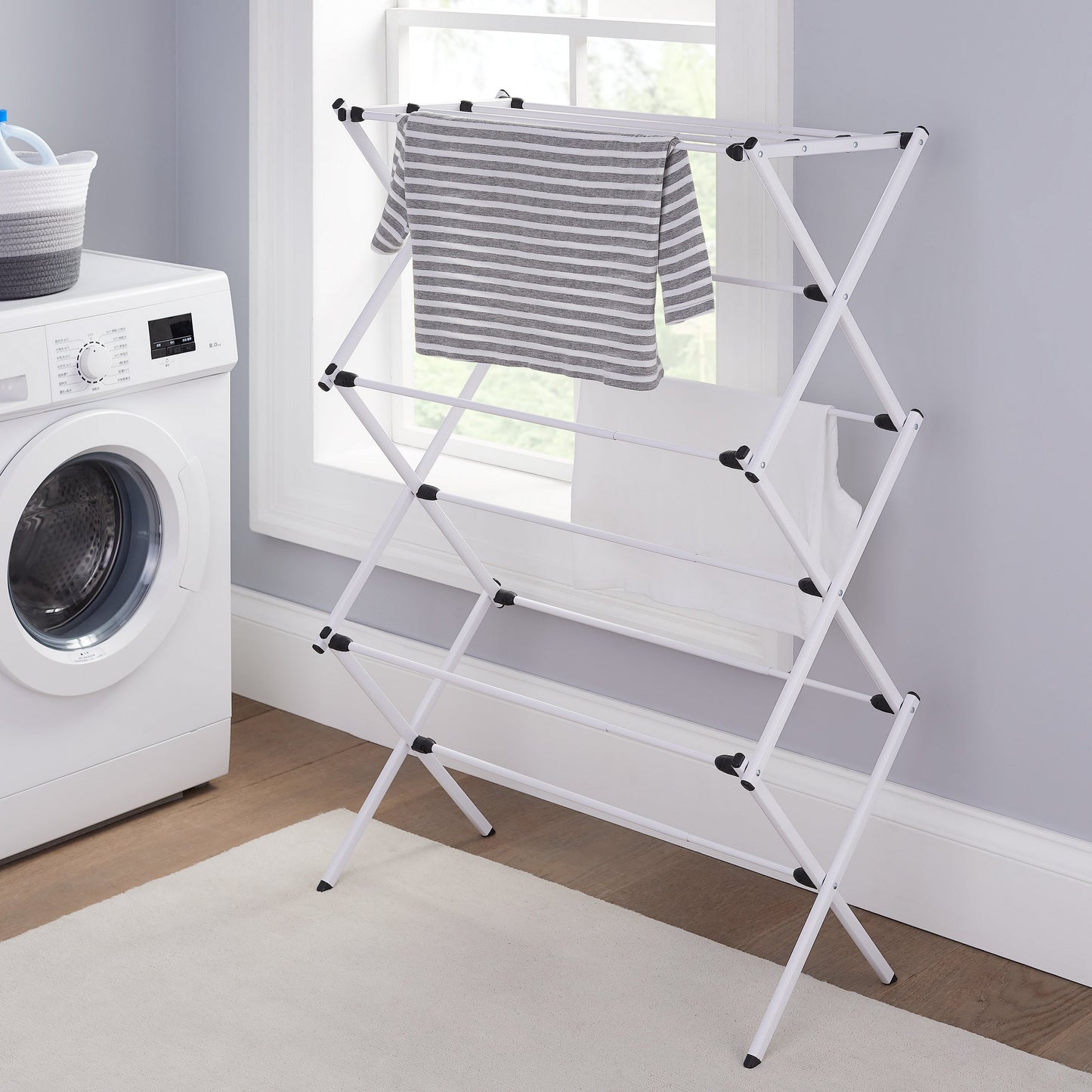 Expandable Steel Laundry Drying Rack, White