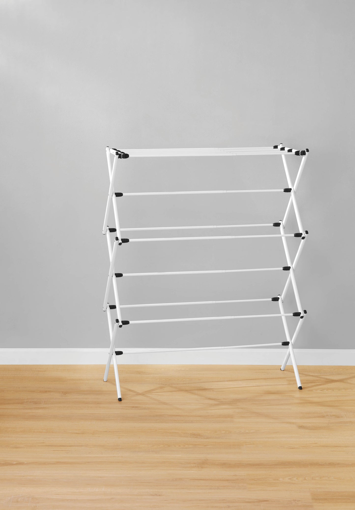 Expandable Steel Laundry Drying Rack, White