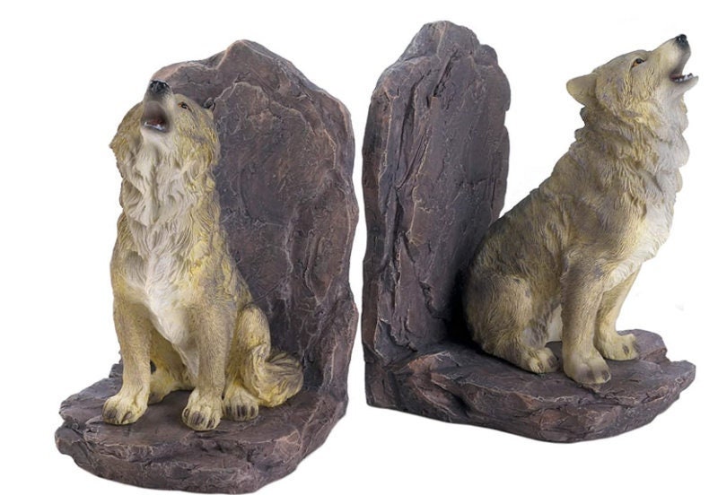 Howling Wolf Bookends | Perfect for Bookshelf, Kids Room, Office or Desk | Modern Art Animal Collectibles and Home Decor