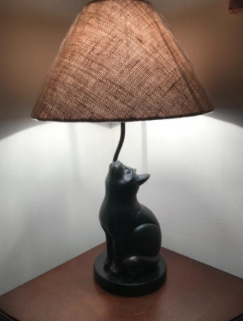 Rustic Night Light and Bedside Cat Lamp | Purr-fect Gift Idea for Feline and Animal Lovers