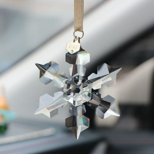 AUTHENTIC LARGE CHRISTMAS ORNAMENT