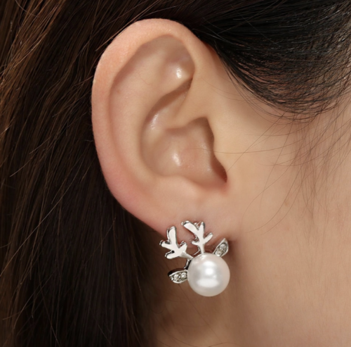 Women Fashion Jewelry Christmas Reindeer Rhinestone Pearl Earrings